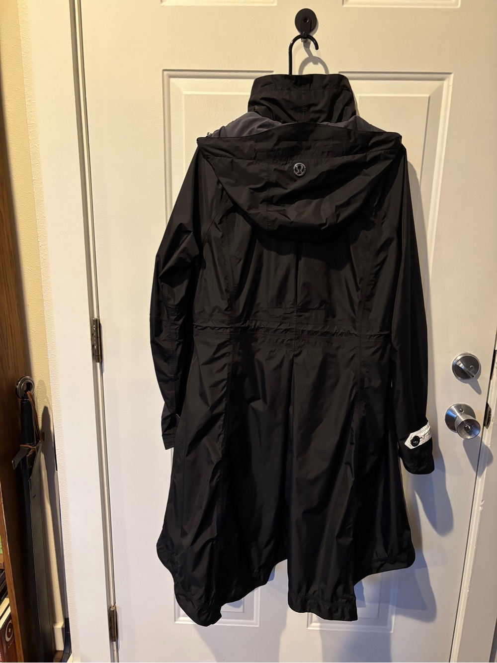 Lululemon Ride On Rain Jacket - Picture 10 of 16